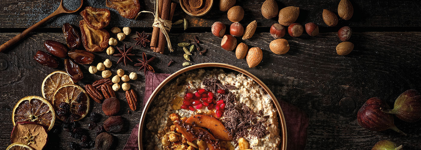 Porridge-Bowl mit Nuss-Topping